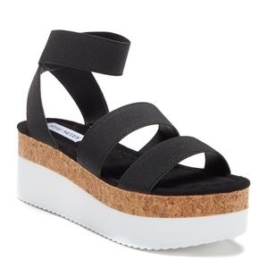 STEVE MADDEN Heidi Platform Sandals